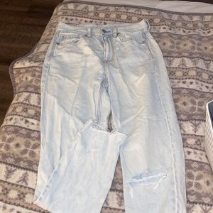American Eagle girlfriend jeans